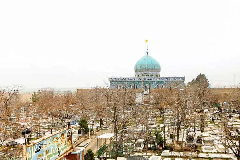 عکس آرامگاه خواجه اباصلت مشهد از فاصله دور