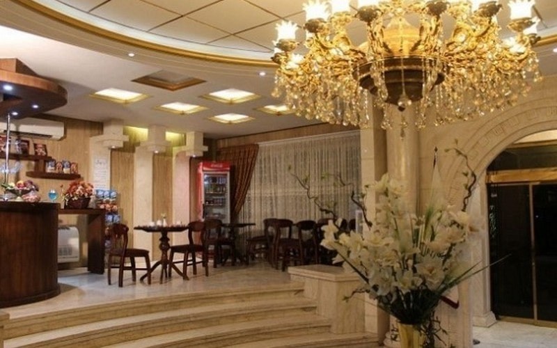 هتل آپارتمان پارادایس