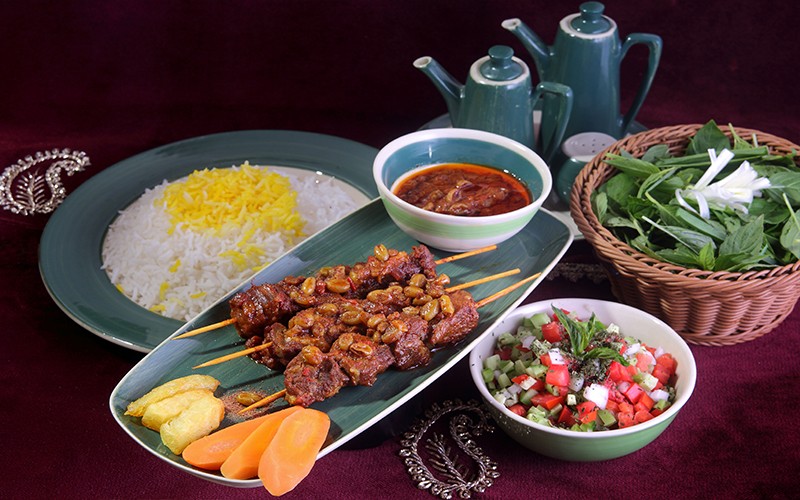 اقامتگاه سنتی خانه مرشدی 2 (خانه ادیب) کاشان