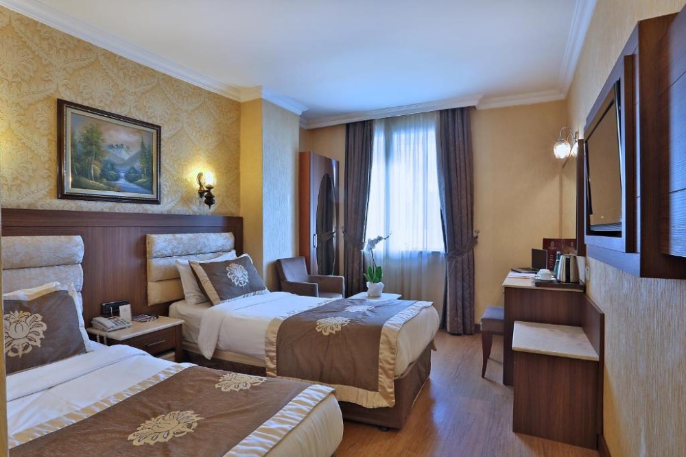 هتل گرند هیلاریوم استانبول _ ینیکاپی