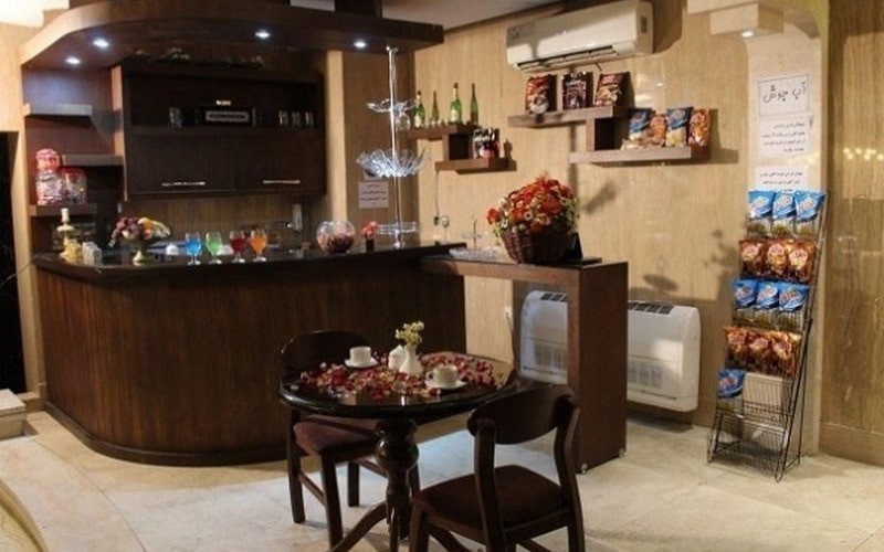 هتل آپارتمان پارادایس