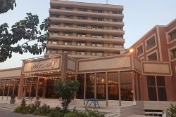 هتل نگارستان کاشان