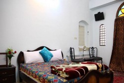 اقامتگاه سنتی نگین کاشان