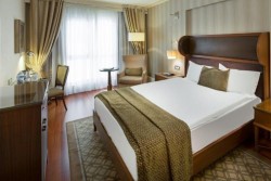 هتل تایتانیک سیتی استانبول _ تکسیم