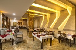 هتل پتروشیمی تبریز