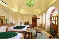 اقامتگاه خانه مرشدی کاشان